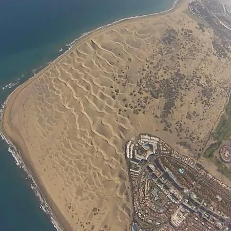 Oasis With Jacuzzi Vakantiehuis *