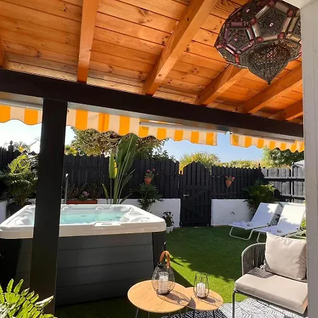 بيت للعطل Oasis With Jacuzzi بلايا ديل إنغلز