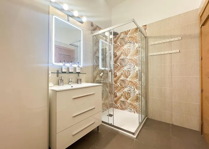 Vakantiehuis Oasis With Jacuzzi *